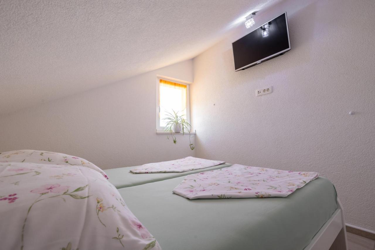 מאקרסקה Apartmani Soldan מראה חיצוני תמונה