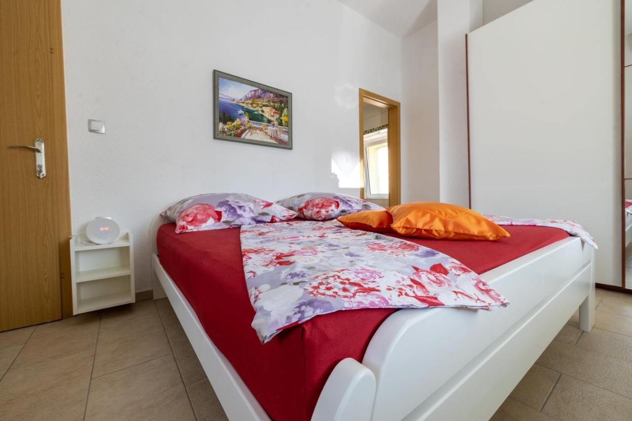 מאקרסקה Apartmani Soldan מראה חיצוני תמונה
