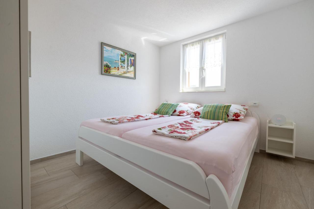 מאקרסקה Apartmani Soldan מראה חיצוני תמונה