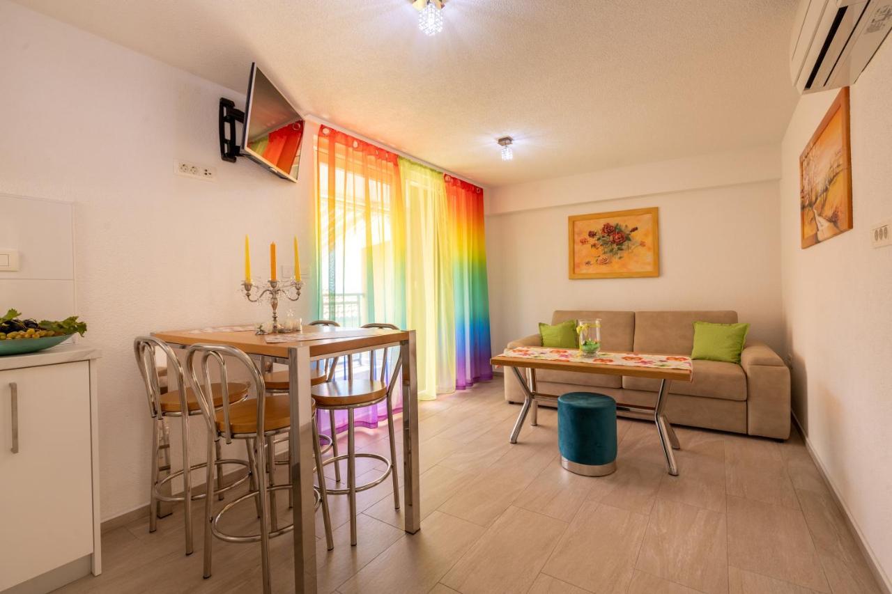 מאקרסקה Apartmani Soldan מראה חיצוני תמונה