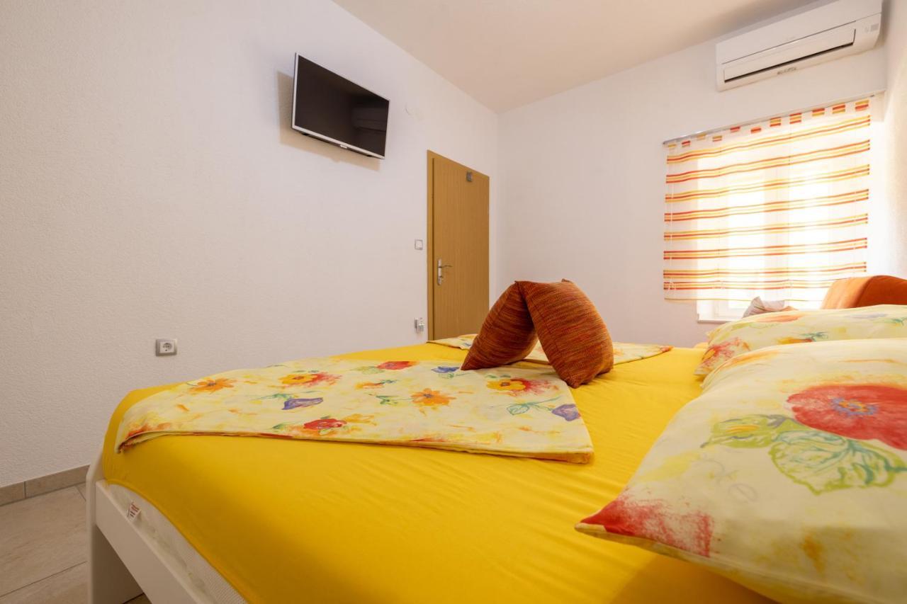 מאקרסקה Apartmani Soldan מראה חיצוני תמונה