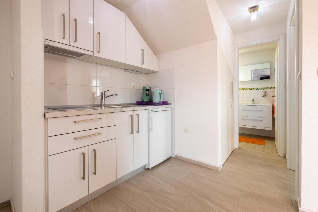 מאקרסקה Apartmani Soldan מראה חיצוני תמונה