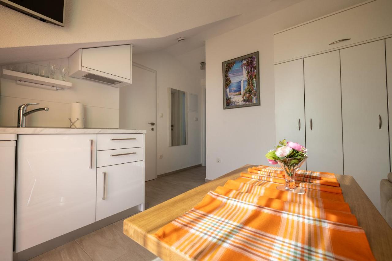 מאקרסקה Apartmani Soldan מראה חיצוני תמונה