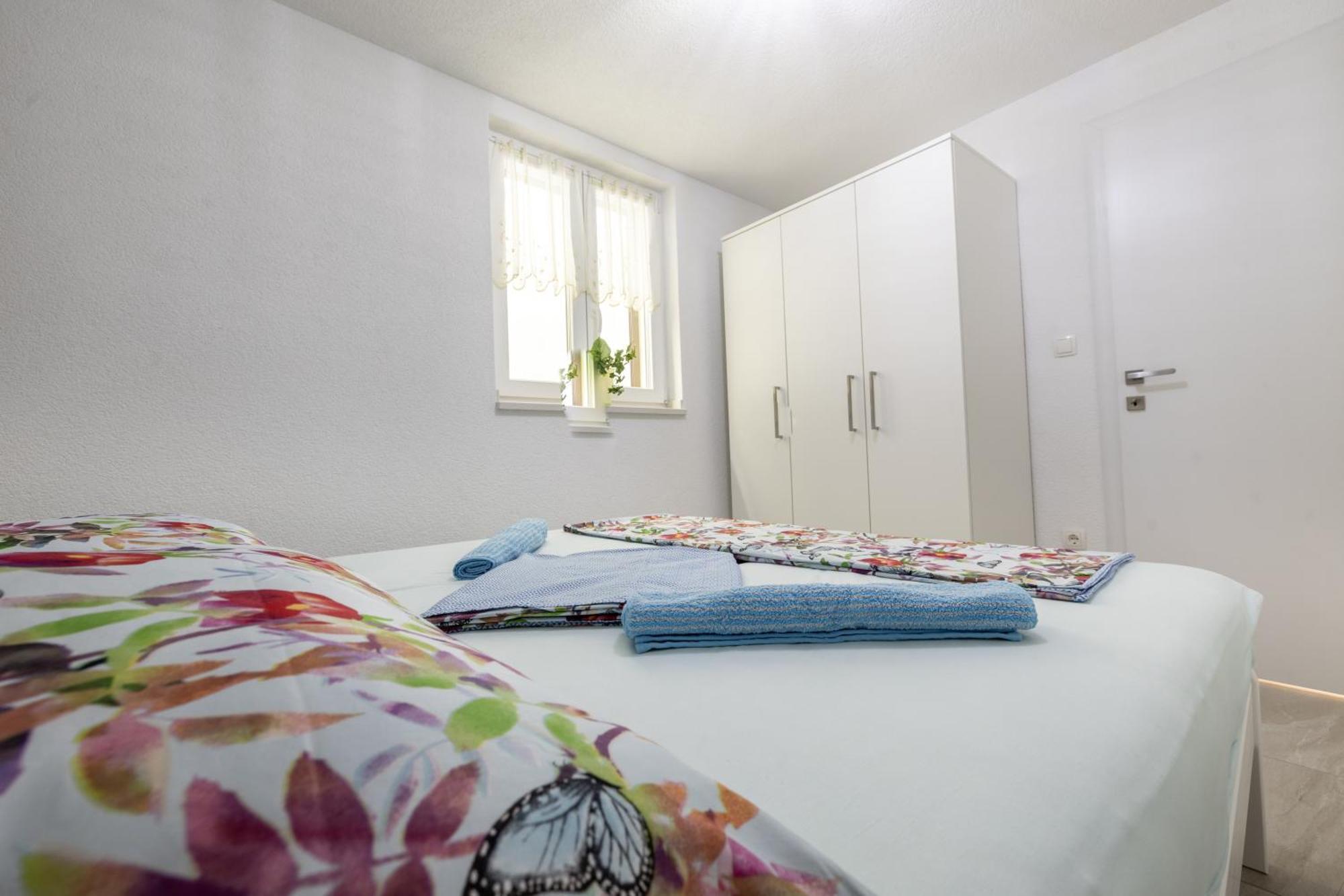 מאקרסקה Apartmani Soldan מראה חיצוני תמונה